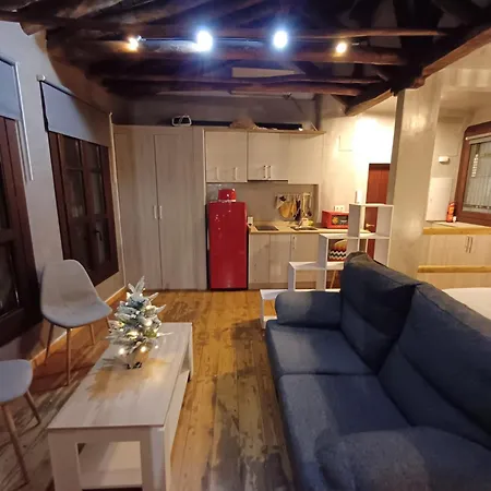 Atiko Apartment